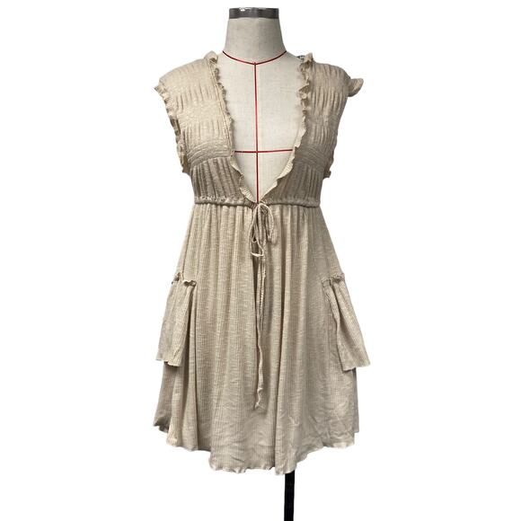 Pull & Bear Womens Size M Deep V Ribbed Ruffle Trim Top - Picture 1 of 5